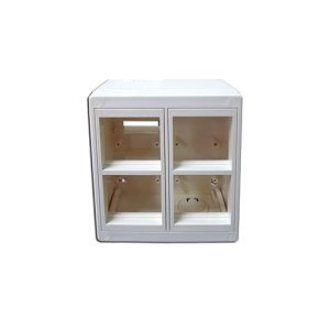 Nazidna kutija sa poklopcem i 4 slota za 45x45mm module (8M) dim. 116x132x70mm